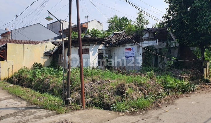 Di Jual Murah .. Rumah Villa Nusa Indah, di Hitung Tanah Saja. Posisi Hoek