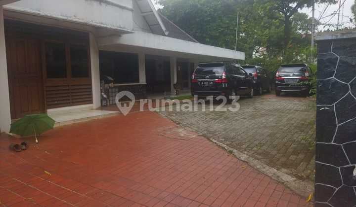 House for Rent in Kebayoran Baru
