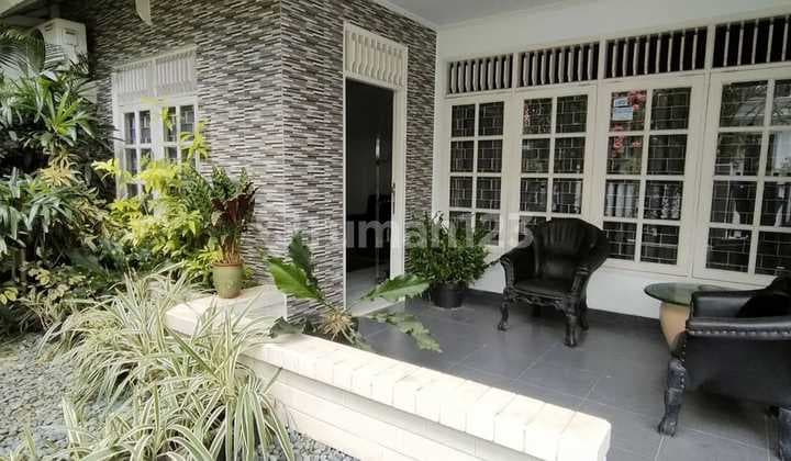 Dijual Rumah Bagus 2 Lantai Siap Huni SHM di Komplek Mega Cinere, Depok