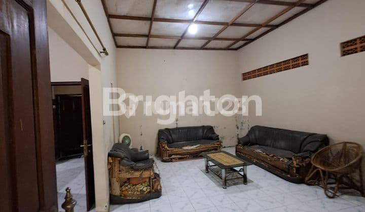 TURUN HARGA RUMAH TENGAH KOTA BELAKANG LUWES KESTALAN