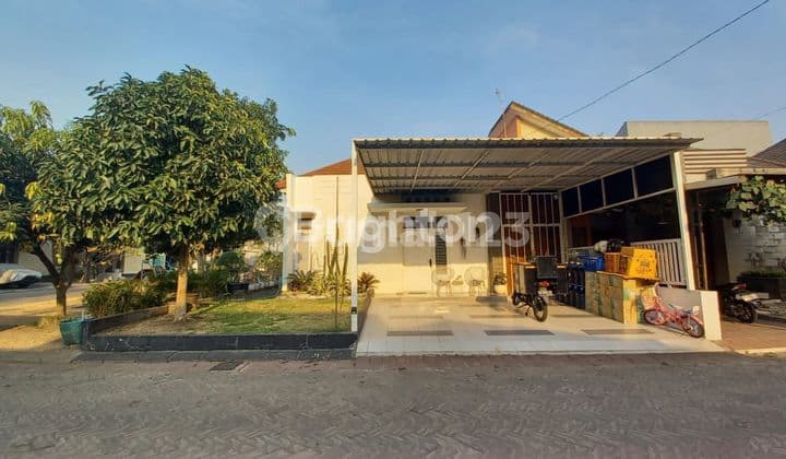 RUMAH MEWAH SIAP HUNI DAERAH PAULAN COLOMADU ONE GATE SYSTEM