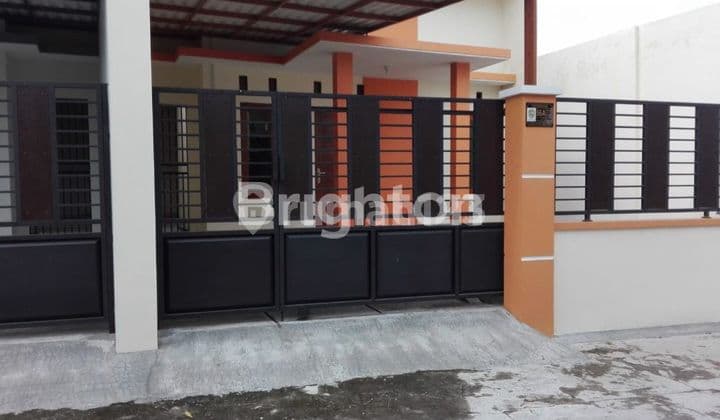 RUMAH SIAP HUNI DAERAH PERUMAHAN KRONGGAHAN BATURAN COLOMADU