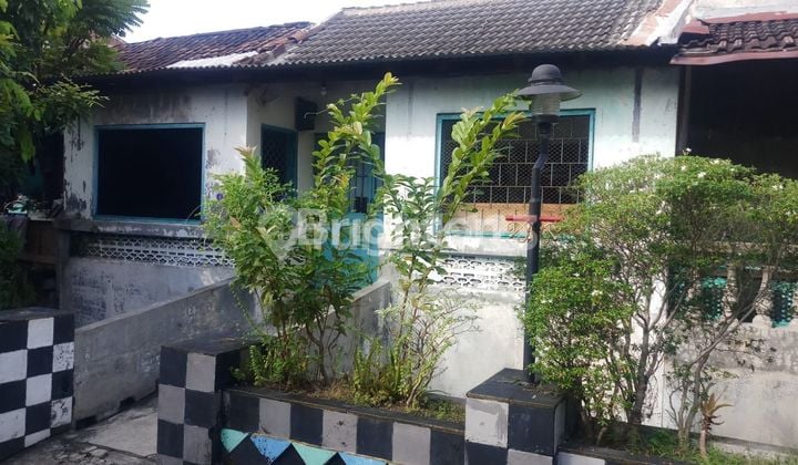 RUMAH SIAP PAKAI DEKAT PASAR GEDHE SOLO