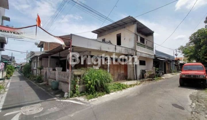 RUMAH COCOK BUAT USAHA ATAU KOST DAERAH PERUMAHAN MOJOSONGO SOLO