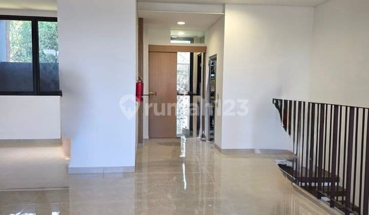 Capital Cove Bussinest Loft BSD Bangunan 4 Lantai