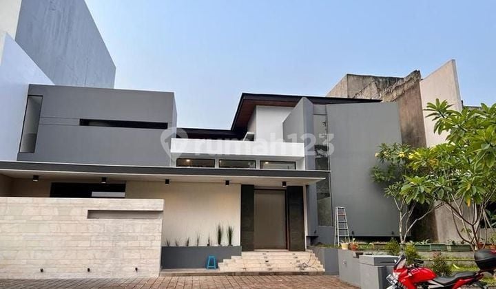 Rumah Mewah Siap Huni Di Cluster Emerald Gading Serpong