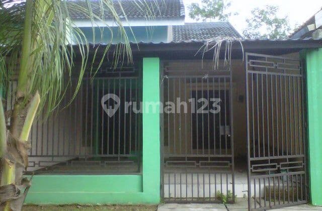 House in the Telaga Mediterania Cluster
Citra Raya Cikupa, Strategic Location