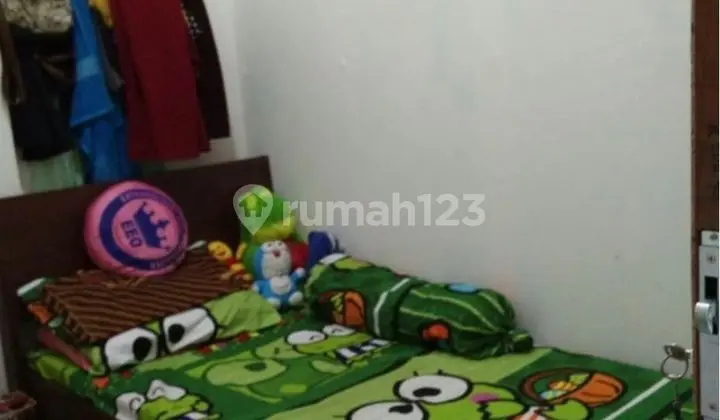 Rumah Kos Wanita, Homestay, Stayvacation Ditlogowaru Malang