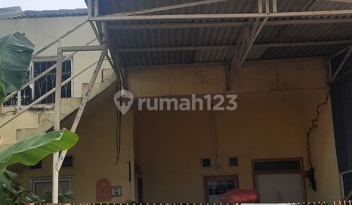 Rumah Sektor 6 Gading serpong Sudah Renovasi 1.5lt dekat Tarki