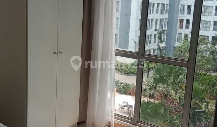 M Town Apartment 3 Kamar Tidur Furnished LT.8 VIEW POOL