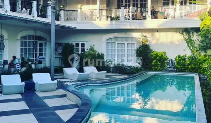 Hot List for Sale Luxury Villas Bonus Guest House Location Seminyak Kuta Badung