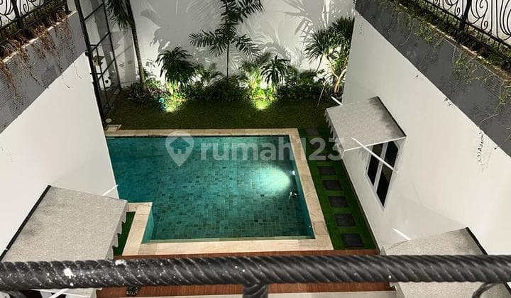 Hot List of Luxury Villas for Sale and Strategic Location in Renon, South Denpasar
