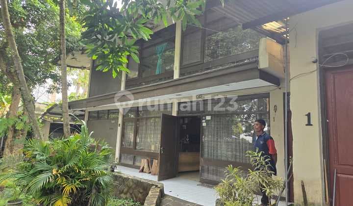 Rumah Hitung Tanah di Karang Layung Sayap Sukajadi Bandung