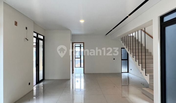 Rumah Baru Siap Huni di Anggapati Residence Kota Baru Parahyangan