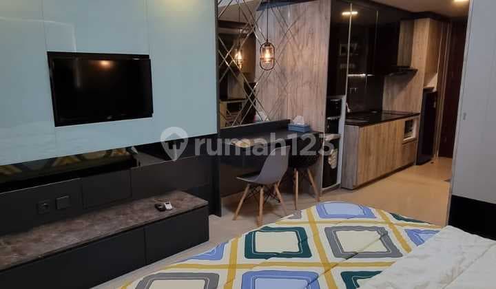 Furnished and Well-Maintained Studio Apartment at Tamansari Tera Residence