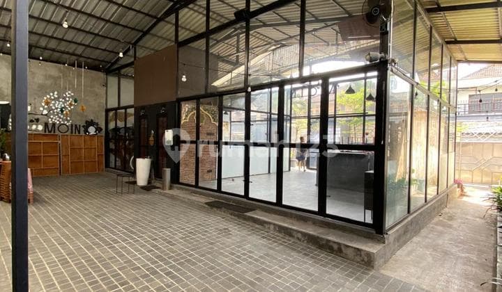 Gudang dan Cafe Strategis Hitung Tanah di Sumber Sari Bandung