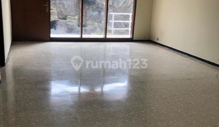 Free Land Elite Housing Homes in Setrasari Raya Bandung