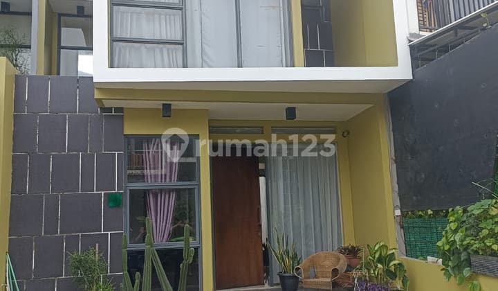 Rumah 2 Lantai Perumahan Golden Park Cisauk