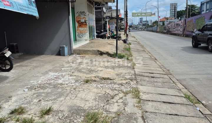 Tanah Luas 3.000 M2 di Pinggir Jalan Utama Pondok Cabe