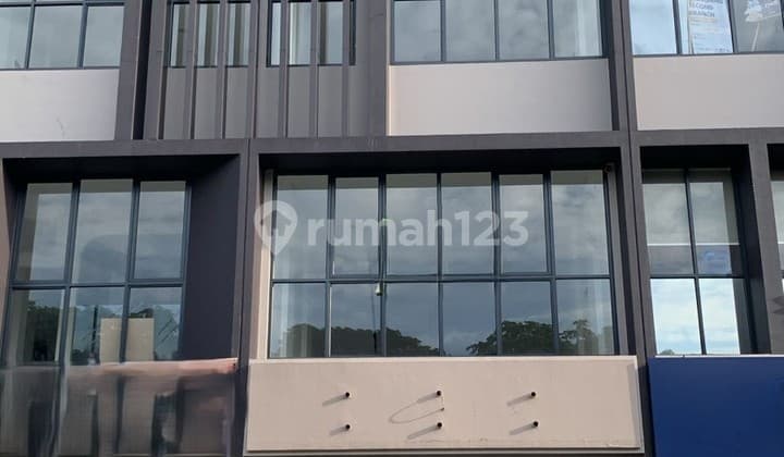 Strategic Enchante Ruko in BSD City, Busy & Prospective Area