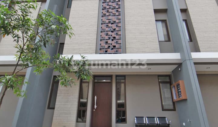 Rumah Kos-kosan di Regentown Gold, Eminent BSD