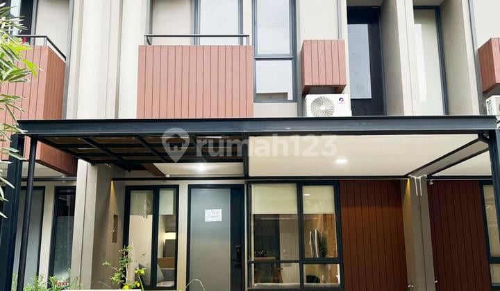 Rumah 2 Lantai Bagus Siap Huni Furnished di Tabebuya, Tangerang