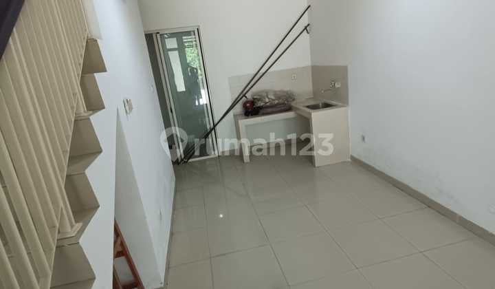 Disewakan Rumah Dicluster Katamaran Pik1 Murah