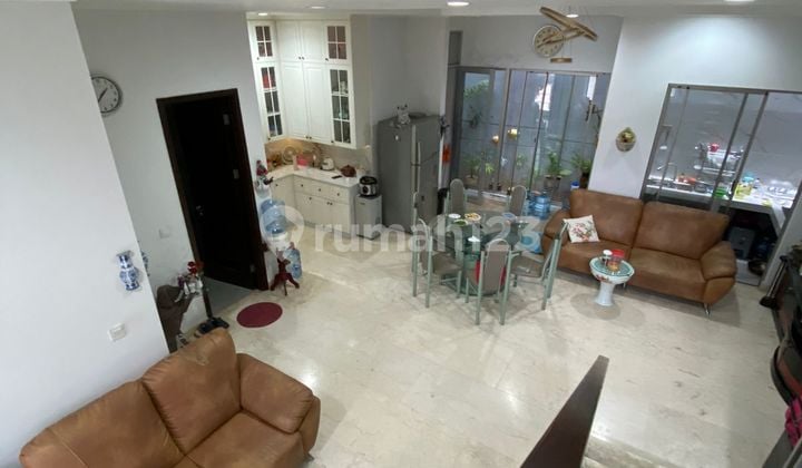 Dijual Rumah Full Renovasi di Harmony Golf Pik 1