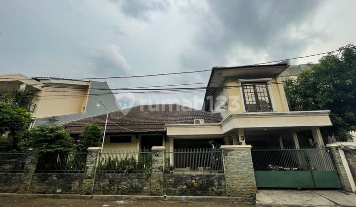 Rumah Siap Huni Dengan Minim Renovasi Di Cirendeu