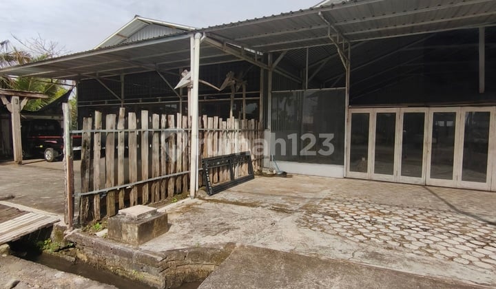 Over Kontrak Gudang Strategis Di Kerobokan Siap Pakai