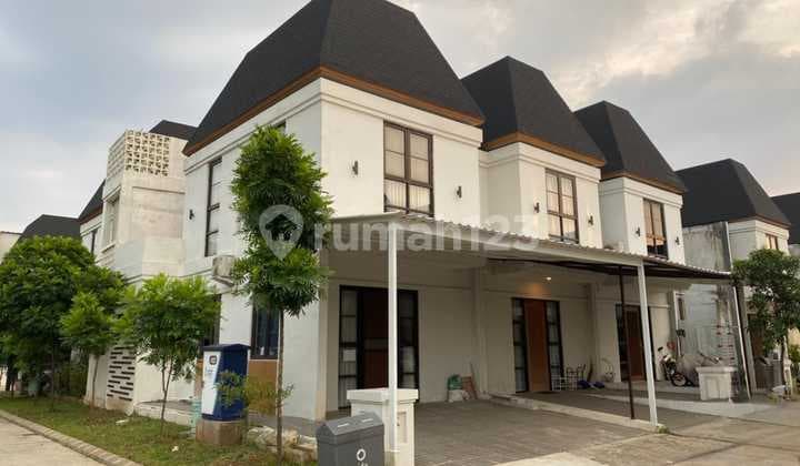 Dijual Rumah Hoek Di Vida Bekasi Cluster Kencana ,Bekasi Kota