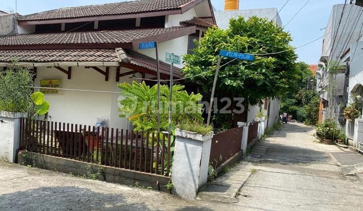 Dijual rumah nyaman di bekasi barat.