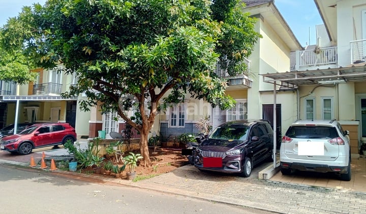 Rumah Dalam Cluster Dekat Pintu Tol Rumah Sakit Pusat Perbelanjaan Di Kota Wisata Cibubur