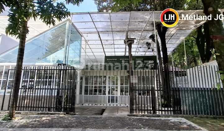 Large 812 SHM House in Strategic Area of Gunung Sahari, Central Jakarta