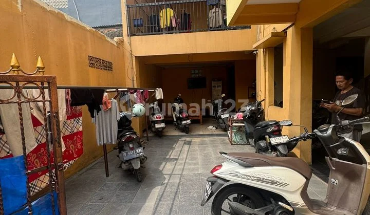 Kost Kostan Putri 63 Kamar Bebas Banjir SHM di Kayuringin, Bekasi