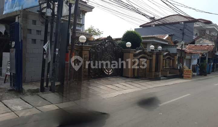 Toko Material Luas 249 Lokasi Strategis di Pulogebang, Cakung
