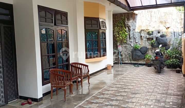 Rumah 2,5 Lantai Luas 400 di Perumahan Tytyan Kencana, Bekasi