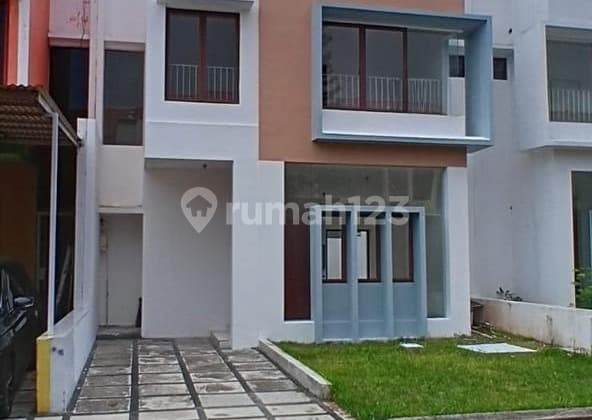 Rumah 2 Lantai Luas 210 di Cluster Alamanda Jgc, Cakung