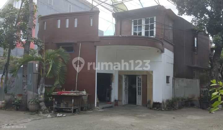 Rumah 2 Lantai SHM Luas 135 di Komplek Walikota, Jakarta Utara