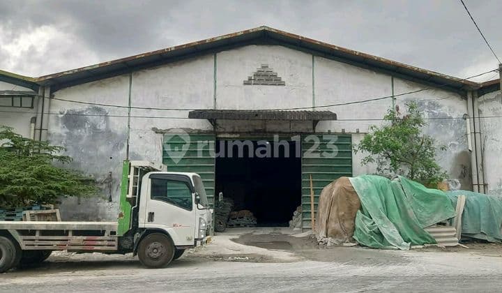 Disewakan Gudang Angtropolis Jl Margomulyo Surabaya