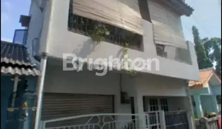 Rumah 3 Lantai Belakang MNC Kebon Jeruk