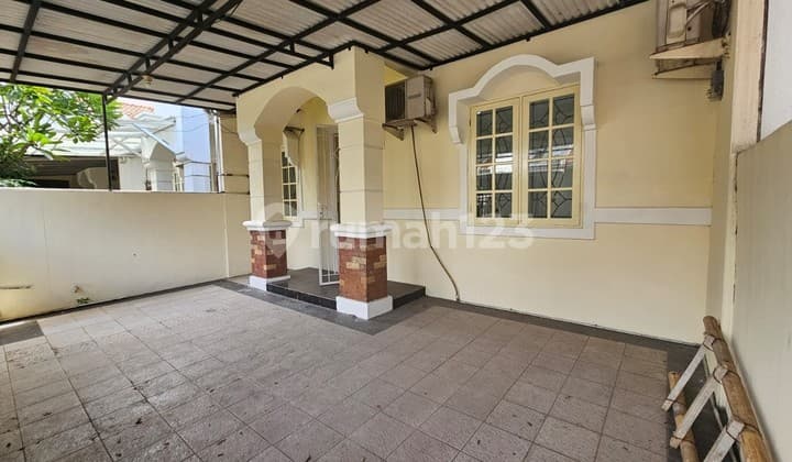 Nusaloka House BSD City Neat Ready to Move In