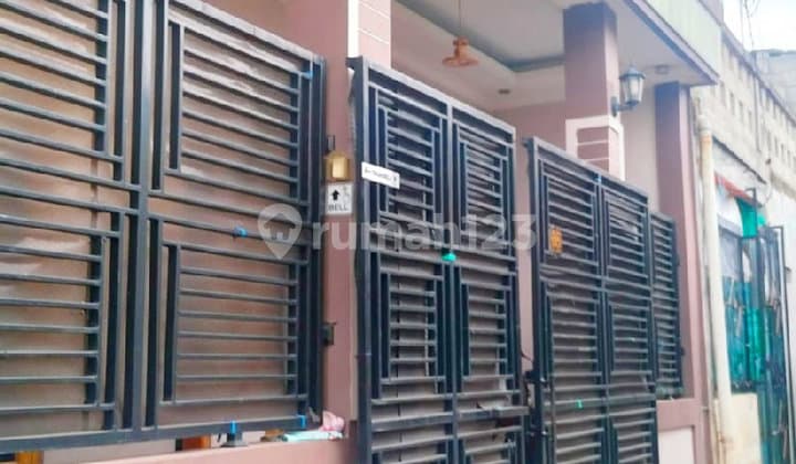 Rumah 3 Lantai di Cangkuang Wetan Dayeuhkolot, Bandung