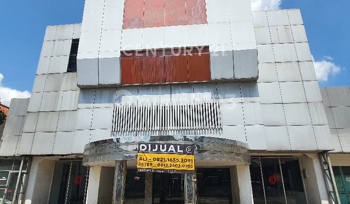 Gedung Cocok Utk Showroom, Rmh Makan Di Mainroad Babakan Majalaya