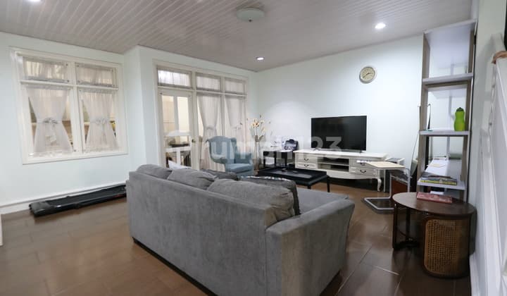 RUMAH COZY & SIAP HUNI DI LOKASI STRATEGIS DI GRAND VILLA MERUYA, KEMBANGAN, JAKARTA BARAT #DDLL