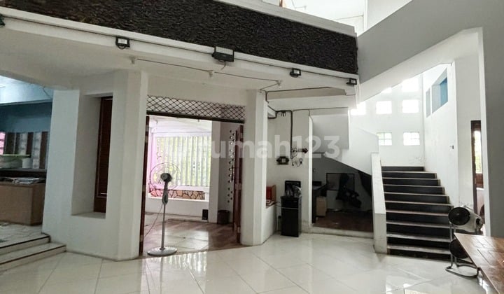 For Sale Rumah Vertikal Garden 4 Lantai Di Bintaro Jaya Sektor 5, Tangerang Selatan