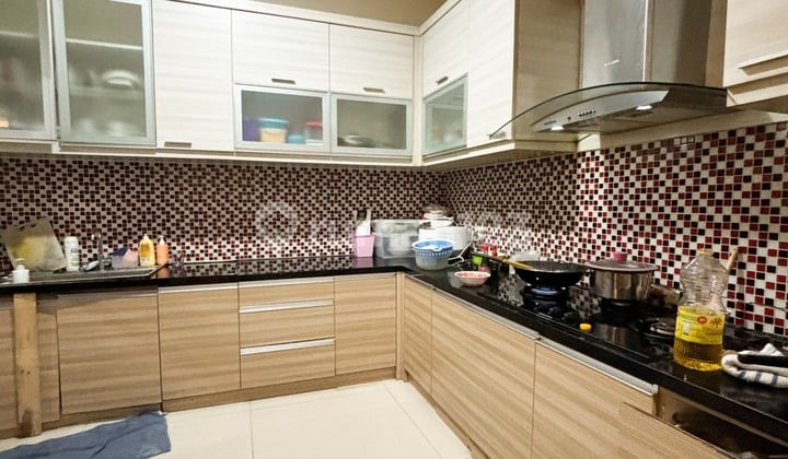 For Sale Rumah Modern Minimalis Siap Huni Posisi Hook Semi Furnish Di Bsd City, Tangerang Selatan