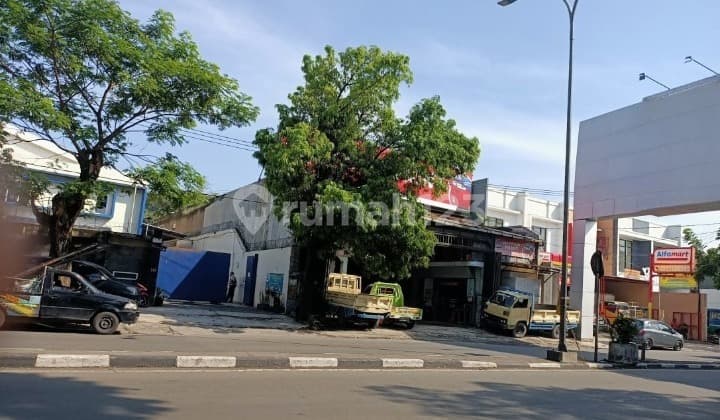 DIJUAL CEPAT Tempat Usaha Material Buah Batu, Bandung