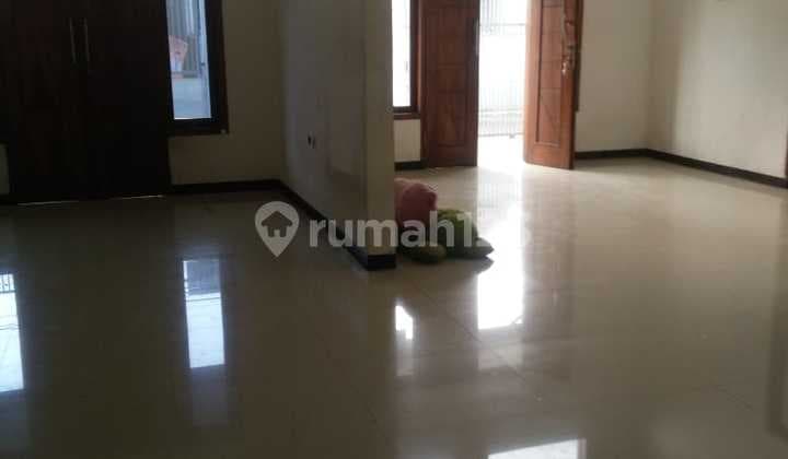 Jual Rumah hitung tanah di sayap Peta Babakan Ciparay, Bandung