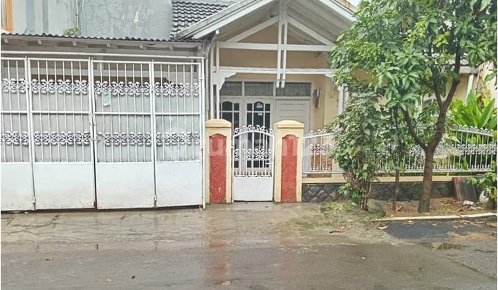 FOR QUICK SALE House in Margahayu Raya Bandung